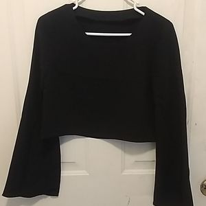 Crop top with bell sleeves